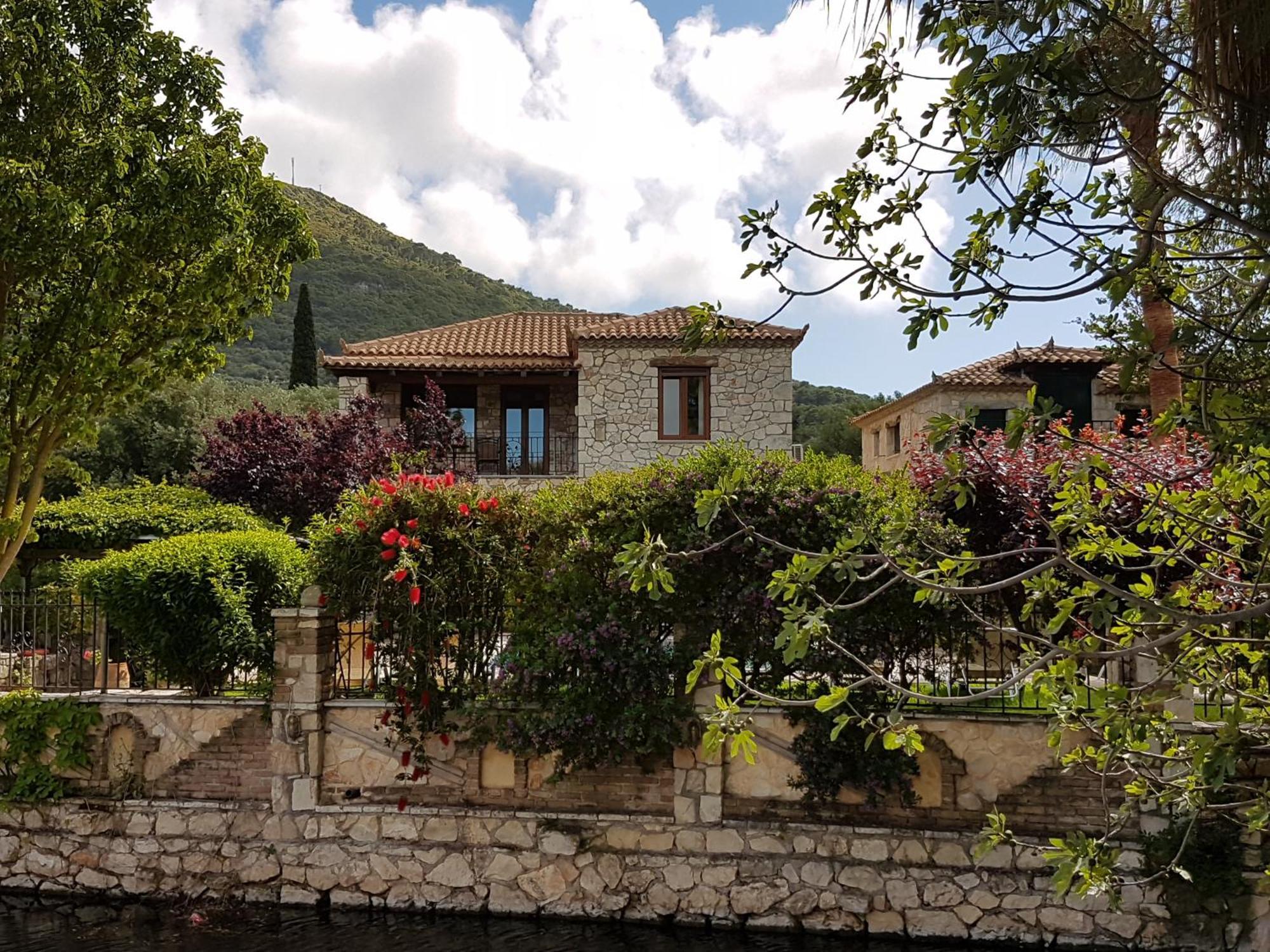 Apartment Castello Bellos &