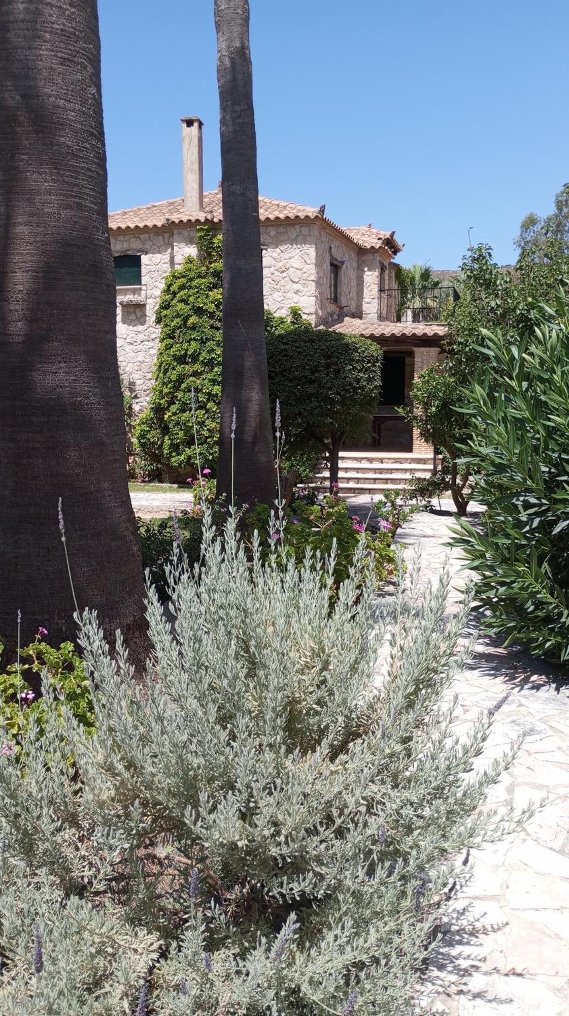 Apartment Castello Bellos & *